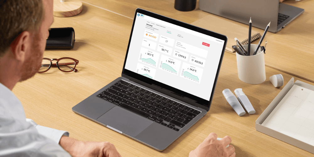 Applicazioni di monitoraggio e controllo remoto. Gateway, Portali web e App mobile by IoTReady